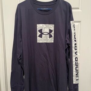 Under Armour Navy Long Sleeve Performance Tee